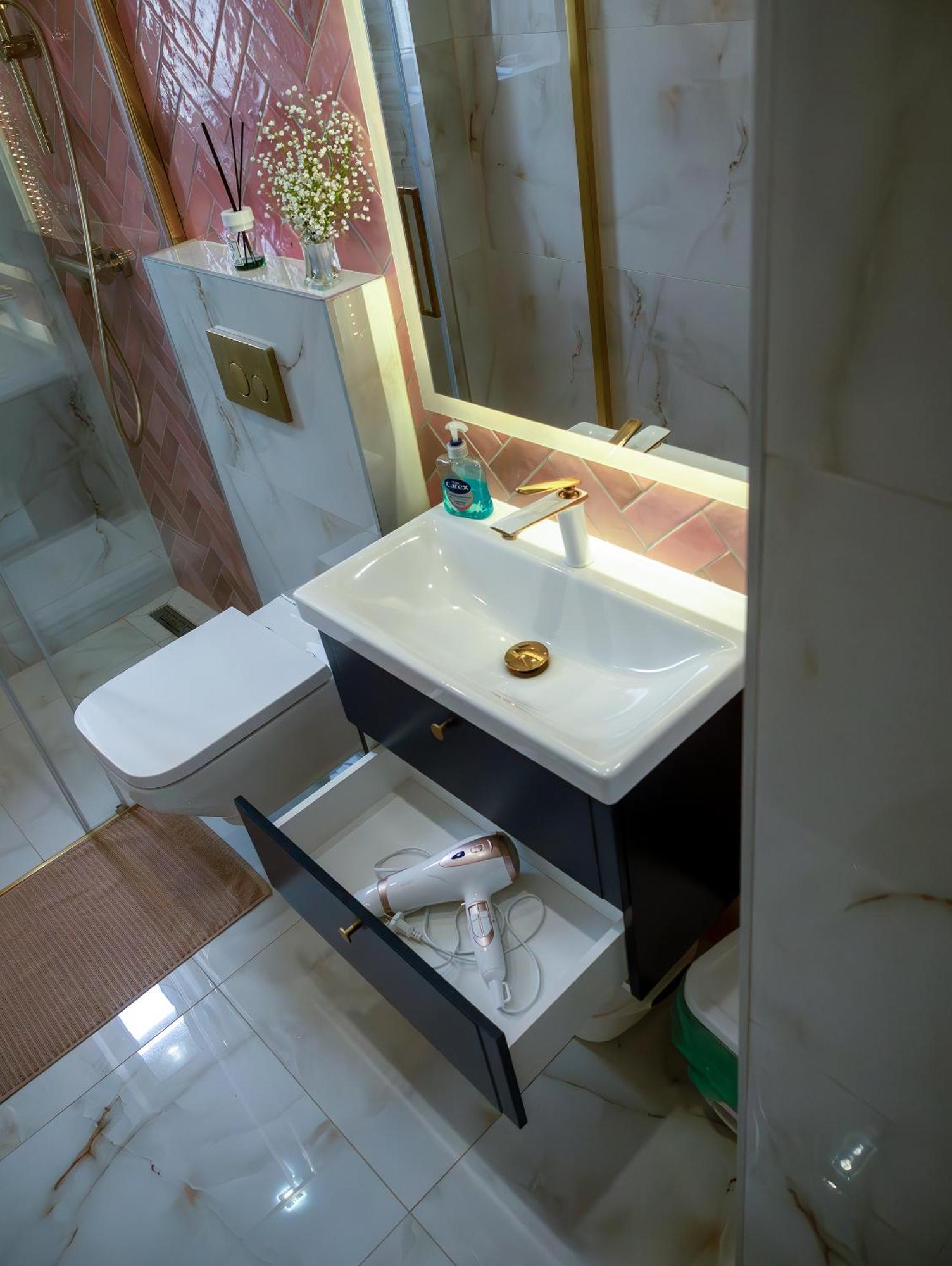 Apartamenty Cud Miod 1 Kudowa-Zdrój Exteriör bild